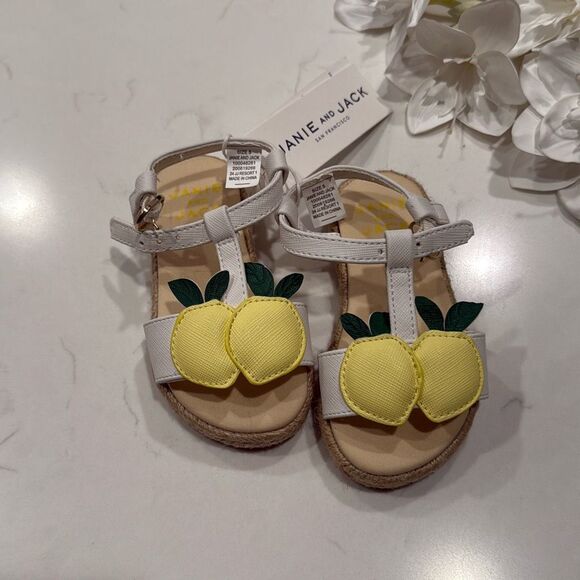 Janie and Jack Gingham Lemon Sandal in White Size 10 - Picture 2 of 6